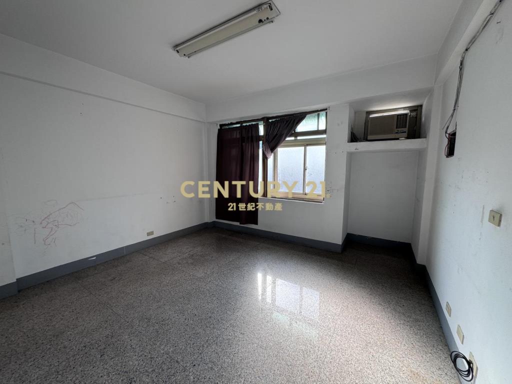 文心捷運金透店