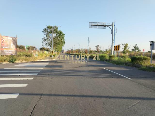 單元四益豐路二段角地