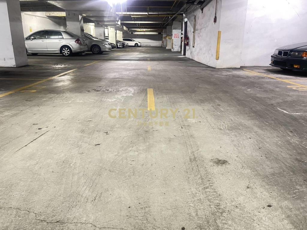 理想貴族12樓平面車位