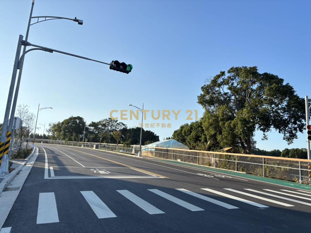 南屯區正20米華南路上