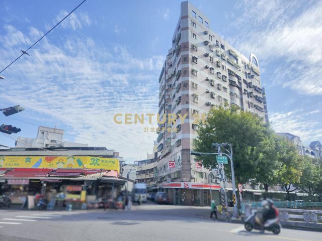 柳陽東街超商店面+13套房