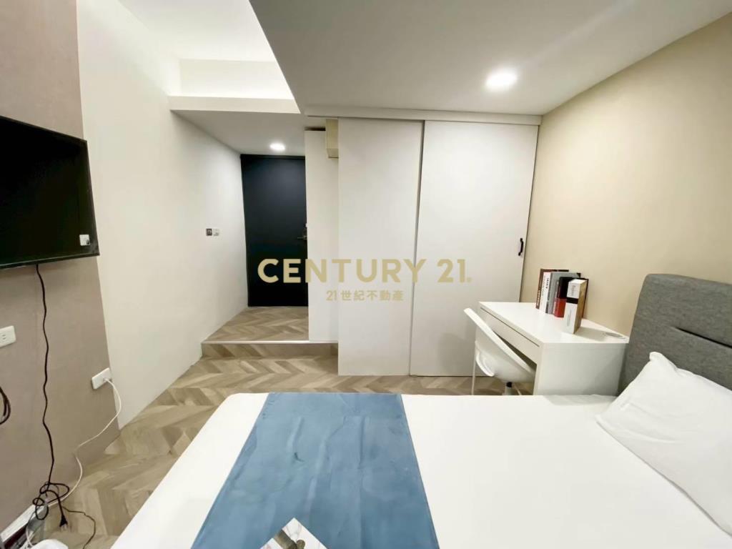 柳陽東街超商店面+13套房