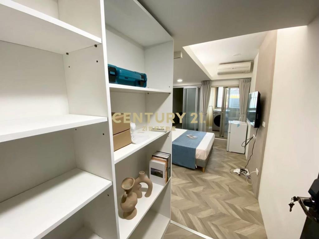 柳陽東街超商店面+13套房