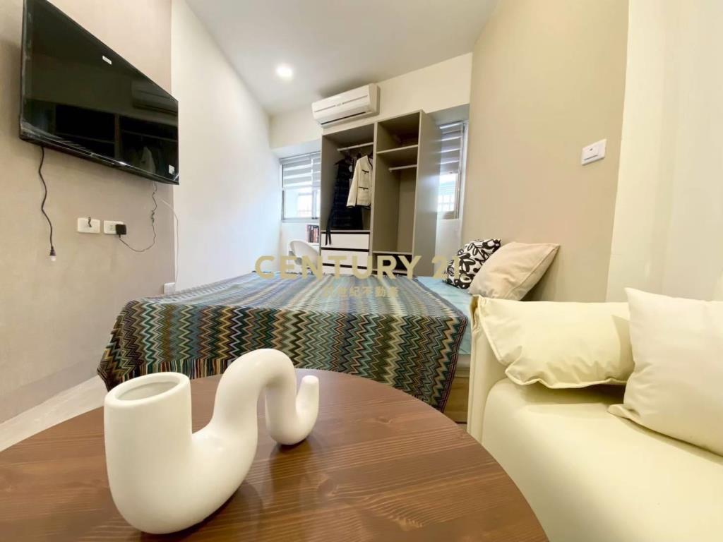 柳陽東街超商店面+13套房