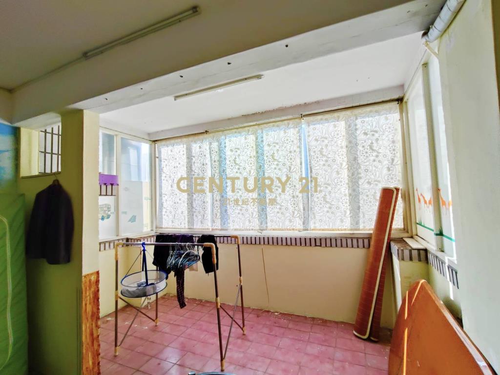 崇德文心捷運民俗公園臨路透店