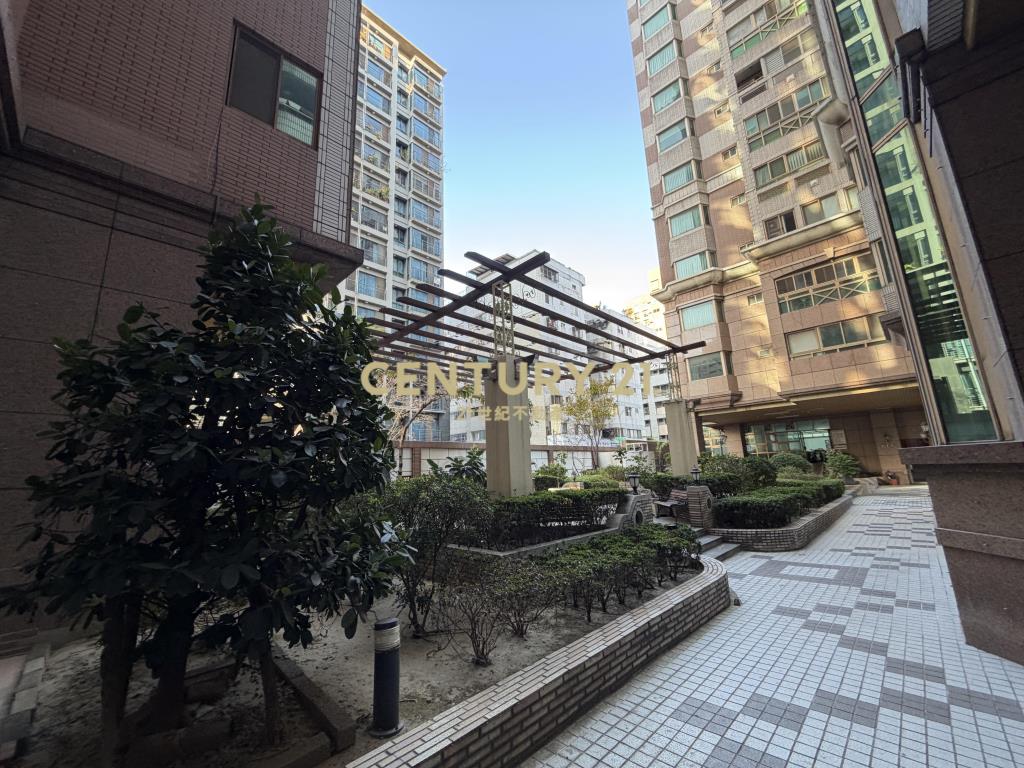 五期雙公園🌳巴洛克王朝｜質感三房直接住