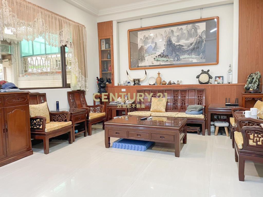 八期向心南路旁尊貴大別墅