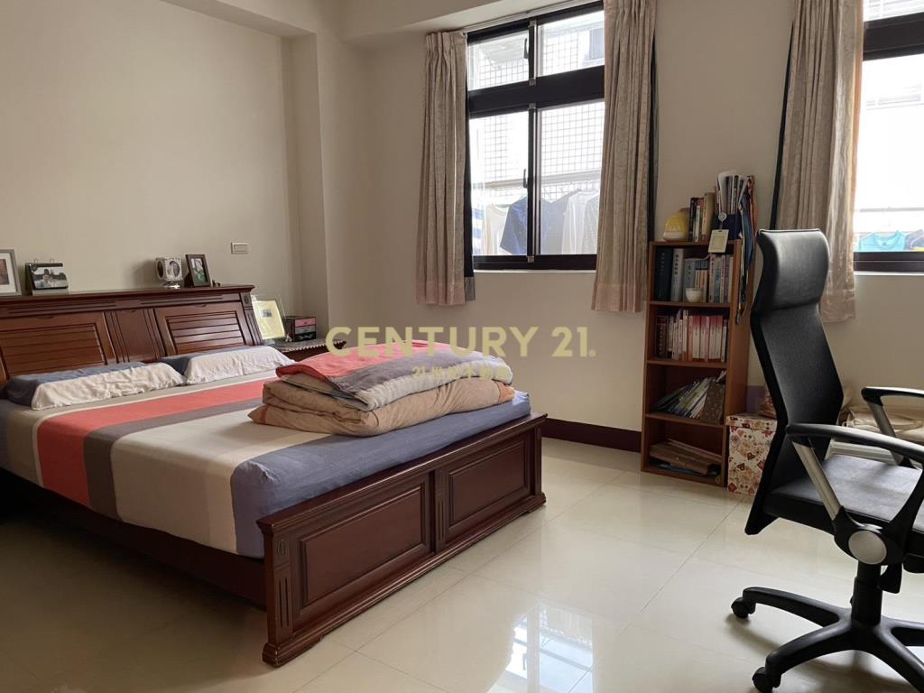 八期向心南路旁尊貴大別墅