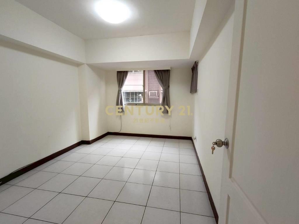 明道花園城大面寬1-2樓樓店