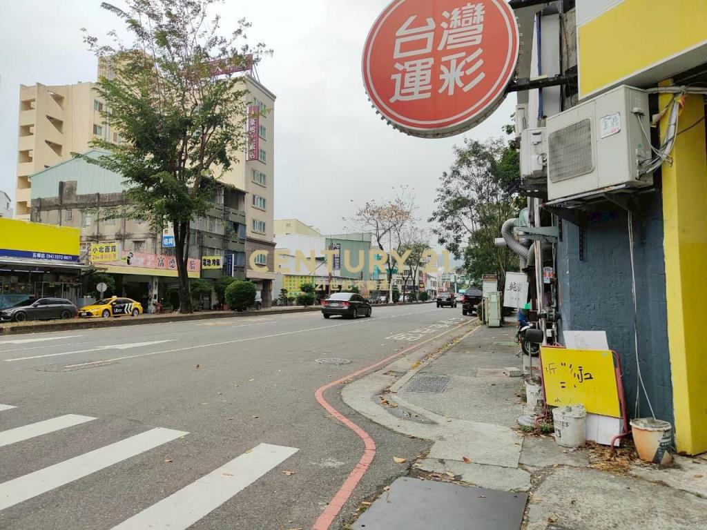 美術館麗園大廈