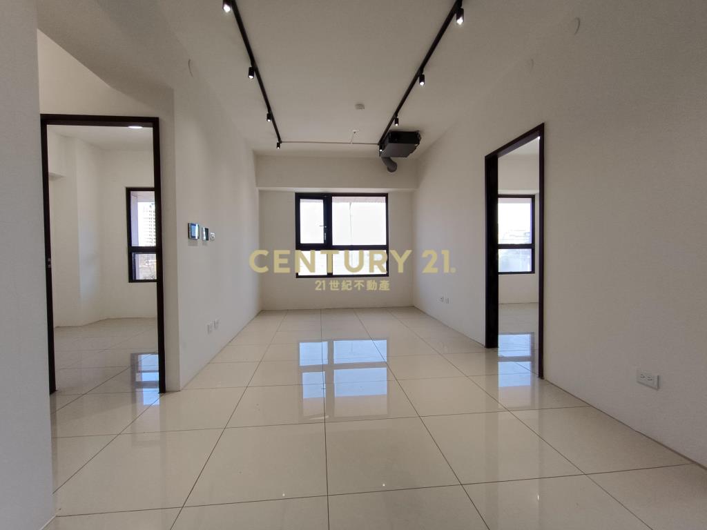 沙鹿車站全新三房平車