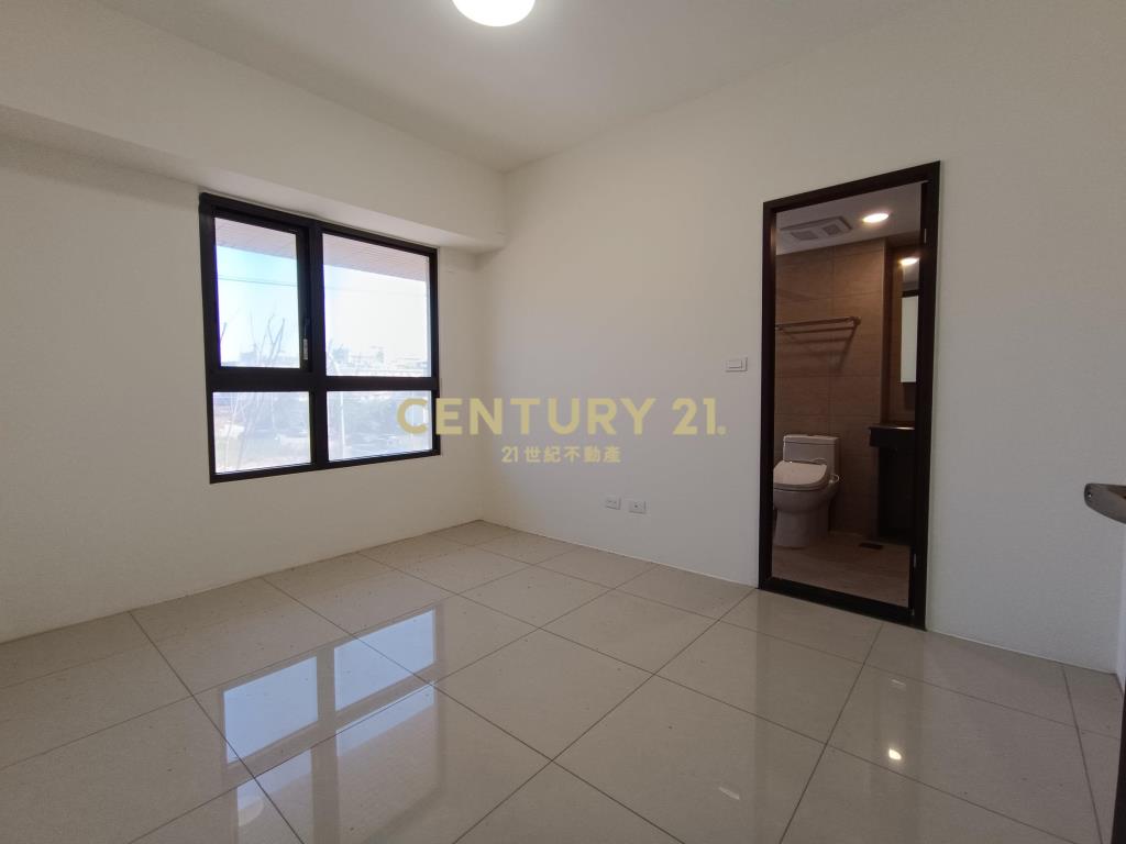 沙鹿車站全新三房平車