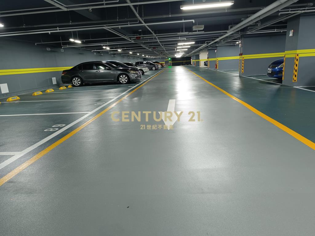 沙鹿車站全新三房平車