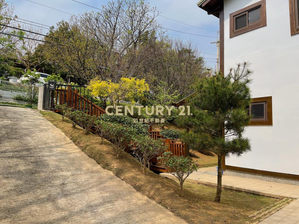 樂活山莊休閒農地送屋