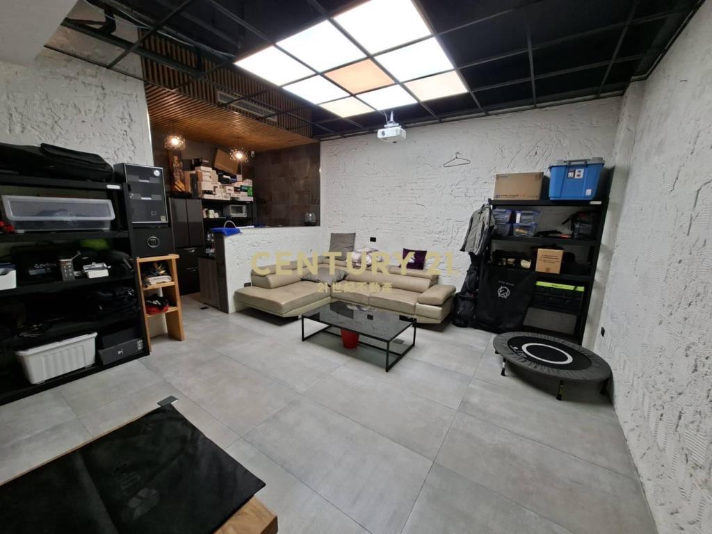 埔里大面寬三間店面+40間套房