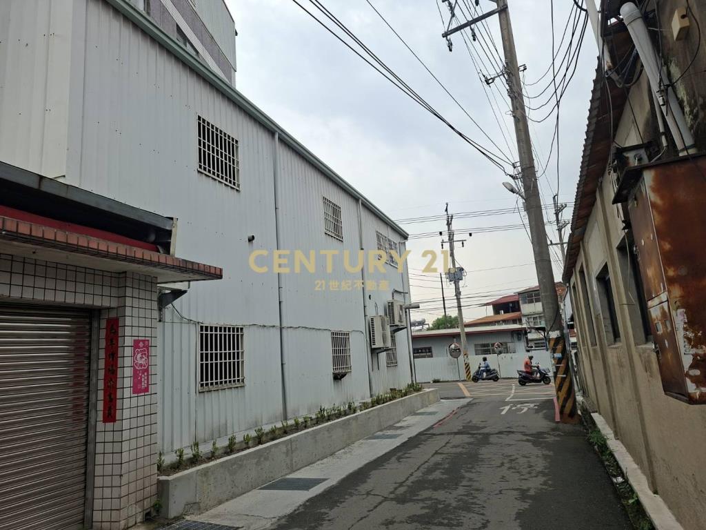 埔里大面寬三間店面+40間套房