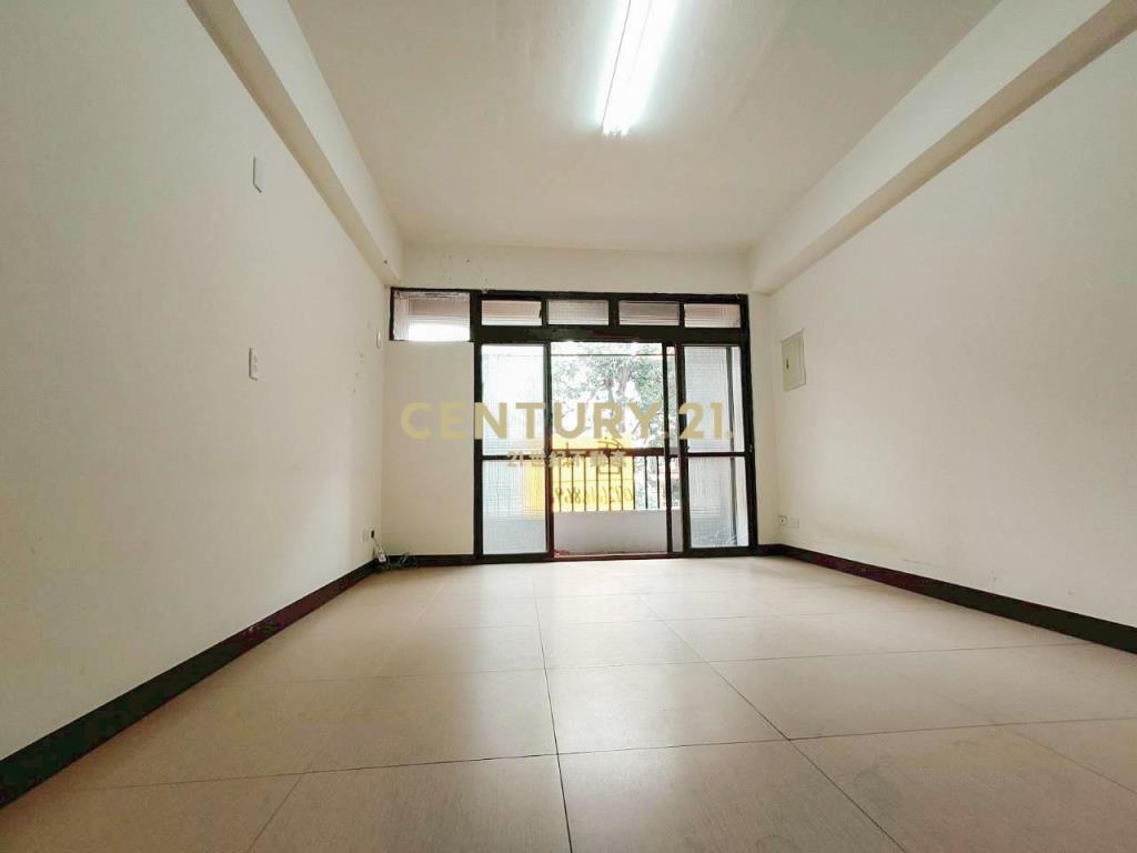 秒殺案件!!低總價正三房美寓