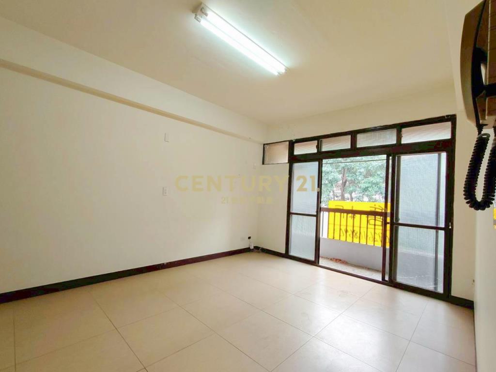 秒殺案件!!低總價正三房美寓