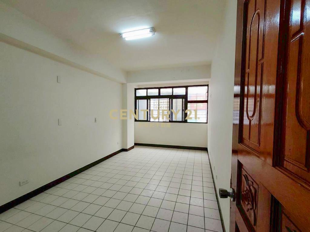 秒殺案件!!低總價正三房美寓