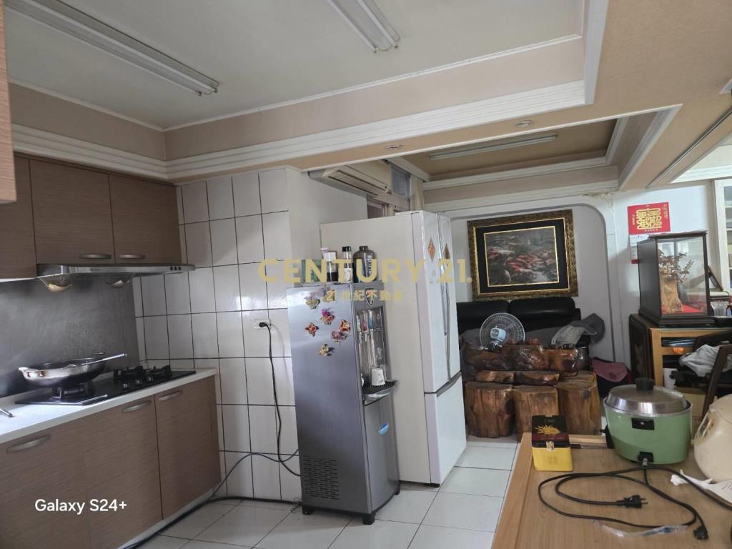 中國醫商圈學士路超級戰區華廈