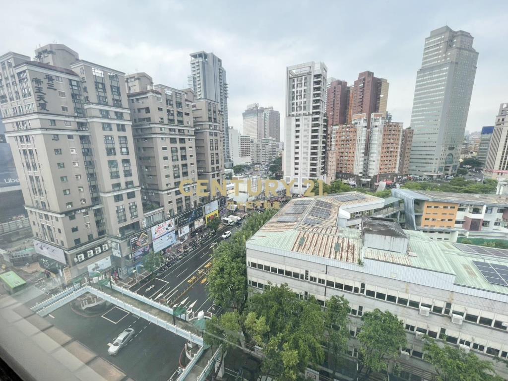 巴塞隆納次頂樓優質套房