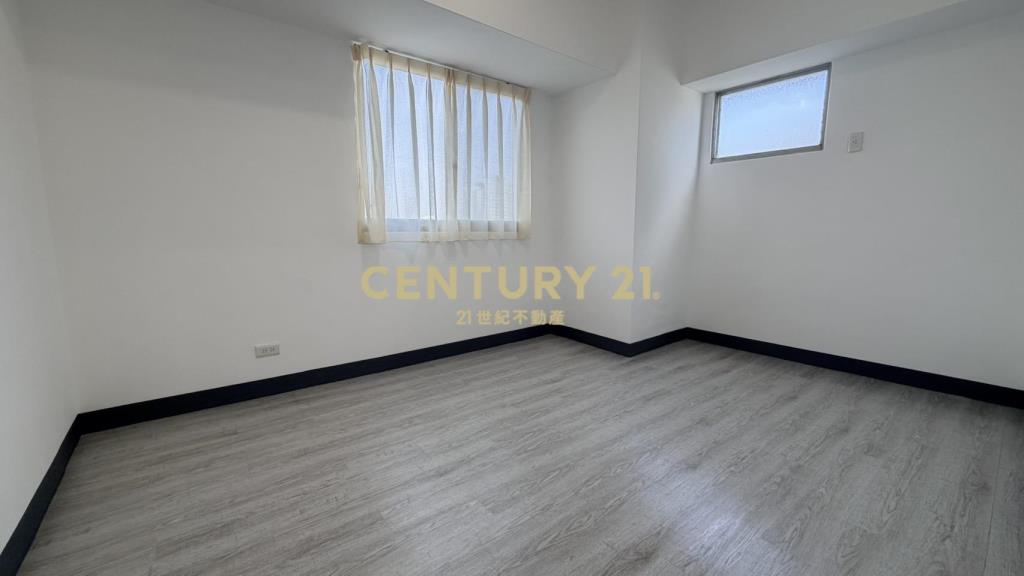 瑞聯B區全新整理大四房+平位面車位