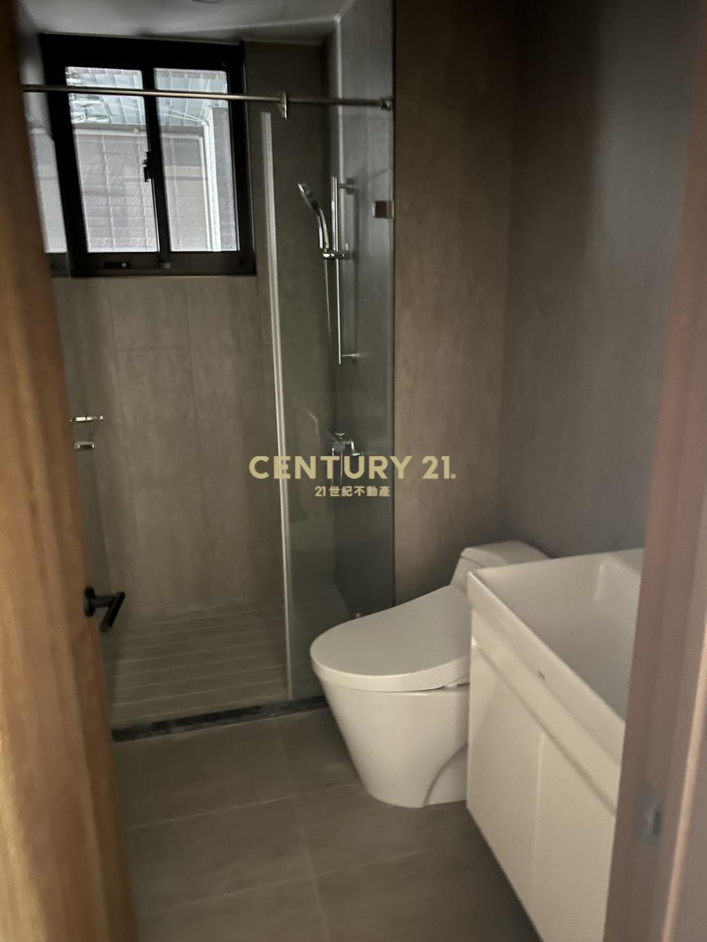 坤聯發西屯匯高樓層三房+平面車位