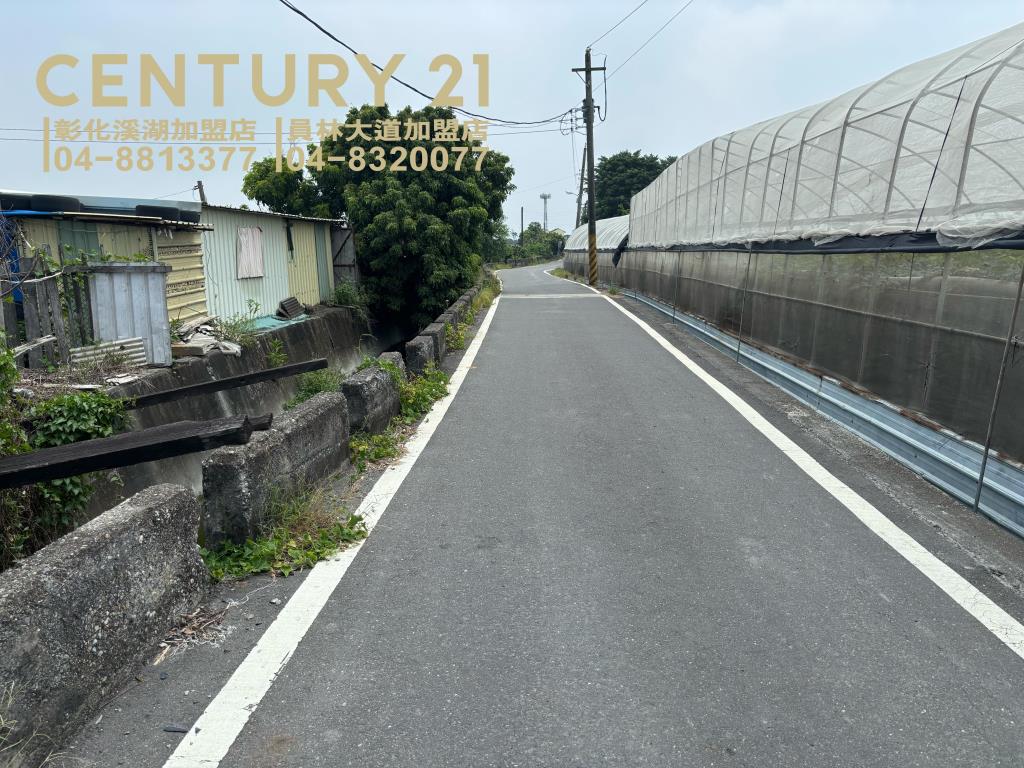 溪湖媽厝國小旁都計田