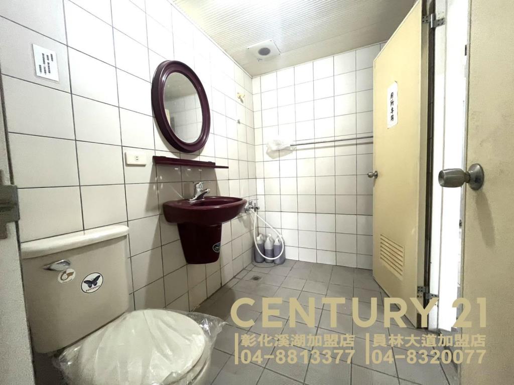 花壇文德宮旁車庫透天