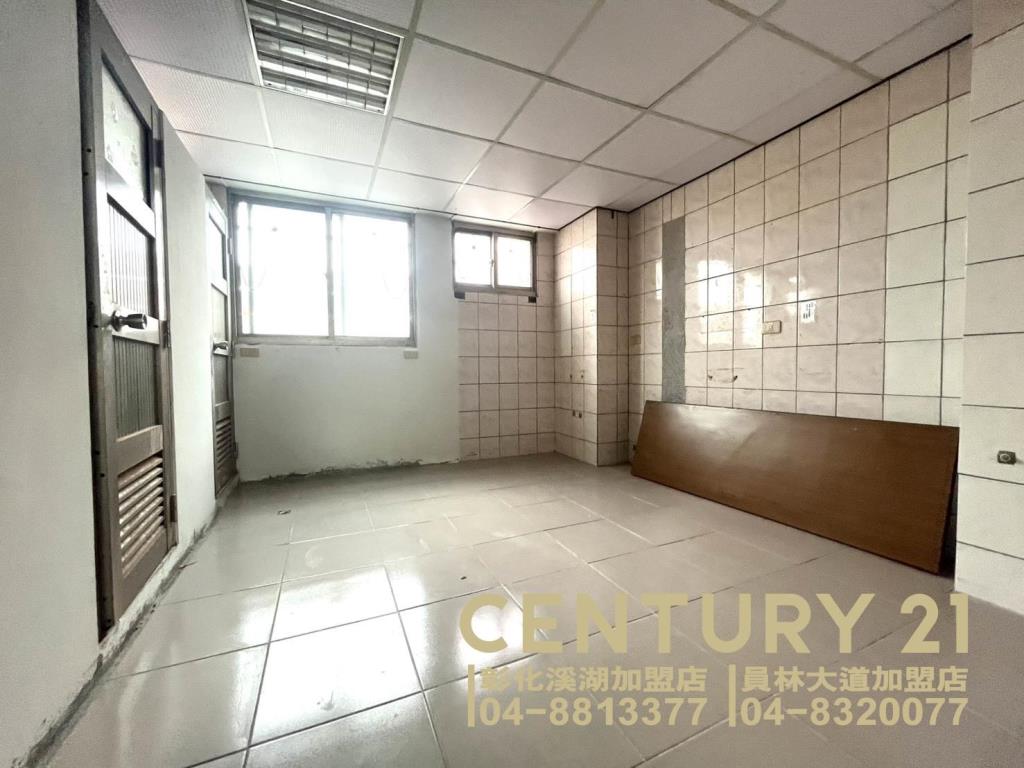 花壇文德宮旁車庫透天