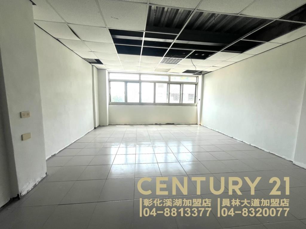 花壇文德宮旁車庫透天