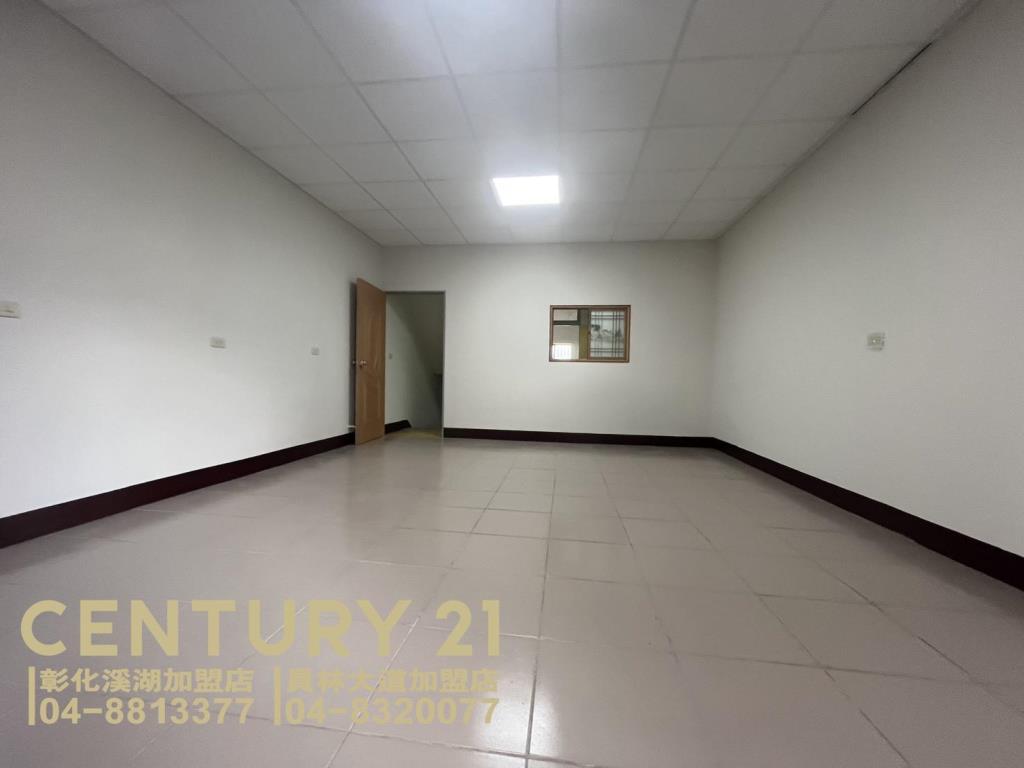 二林近中科俗透天