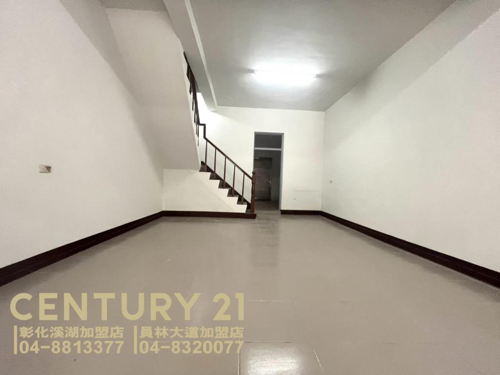 二林近中科俗透天