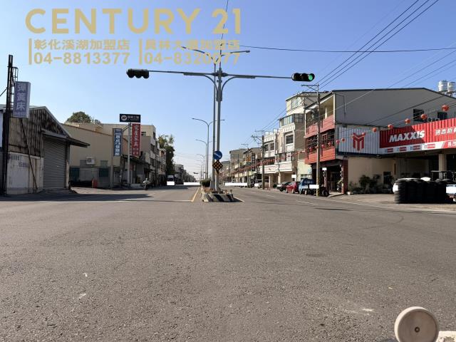 溪湖彰水路旁美田