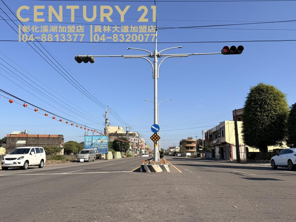 溪湖彰水路旁美田