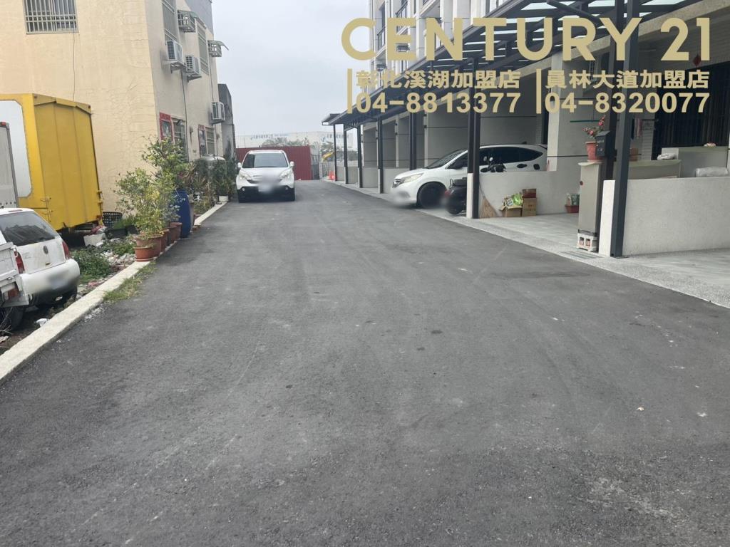 埔鹽光明路旁全新美墅
