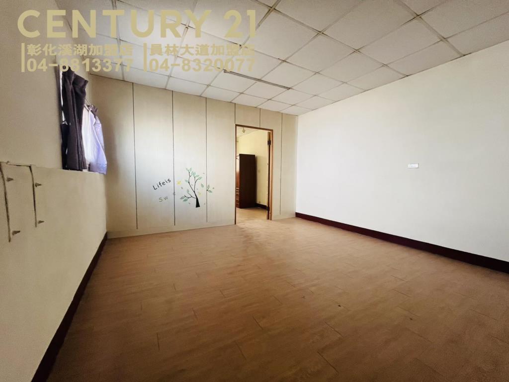 田尾中山路旁邊間透天