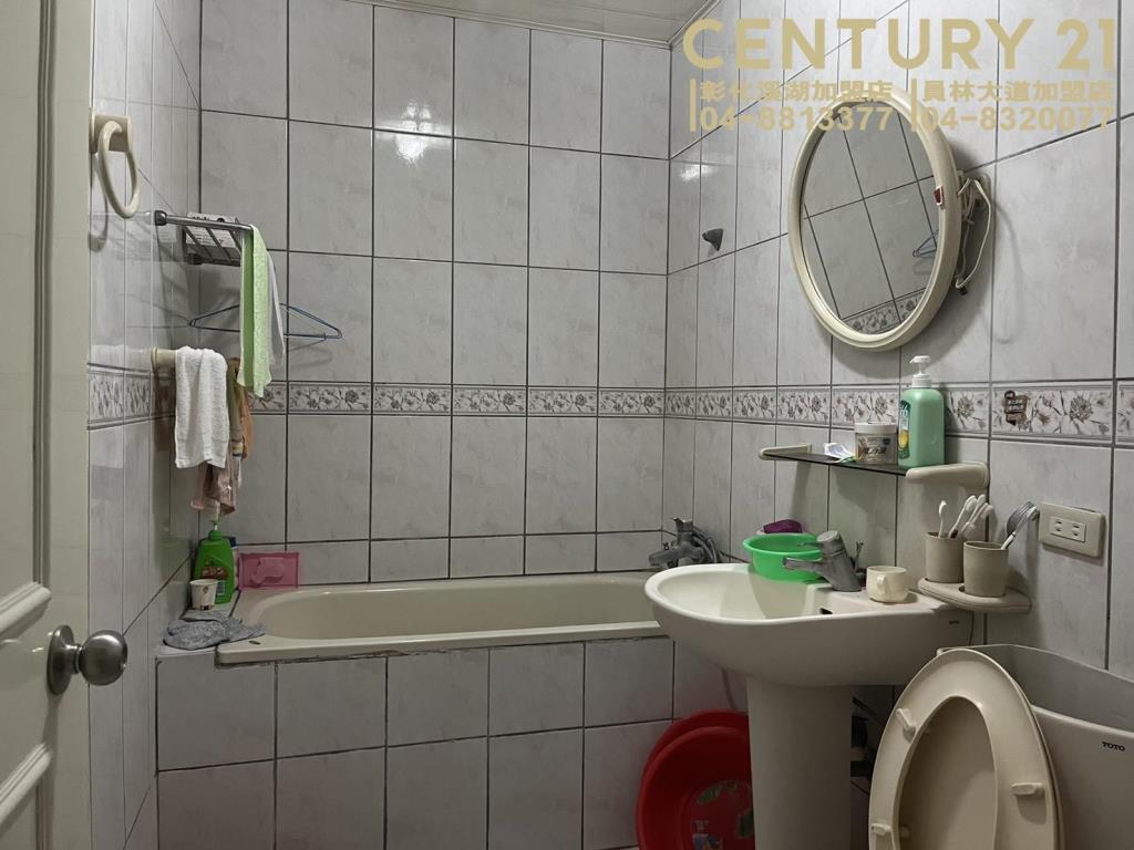 二林多車位四樓透天