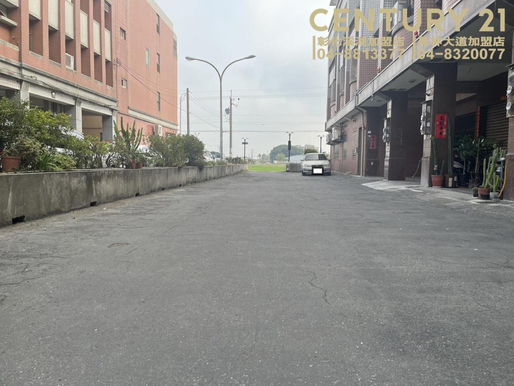 二林多車位四樓透天