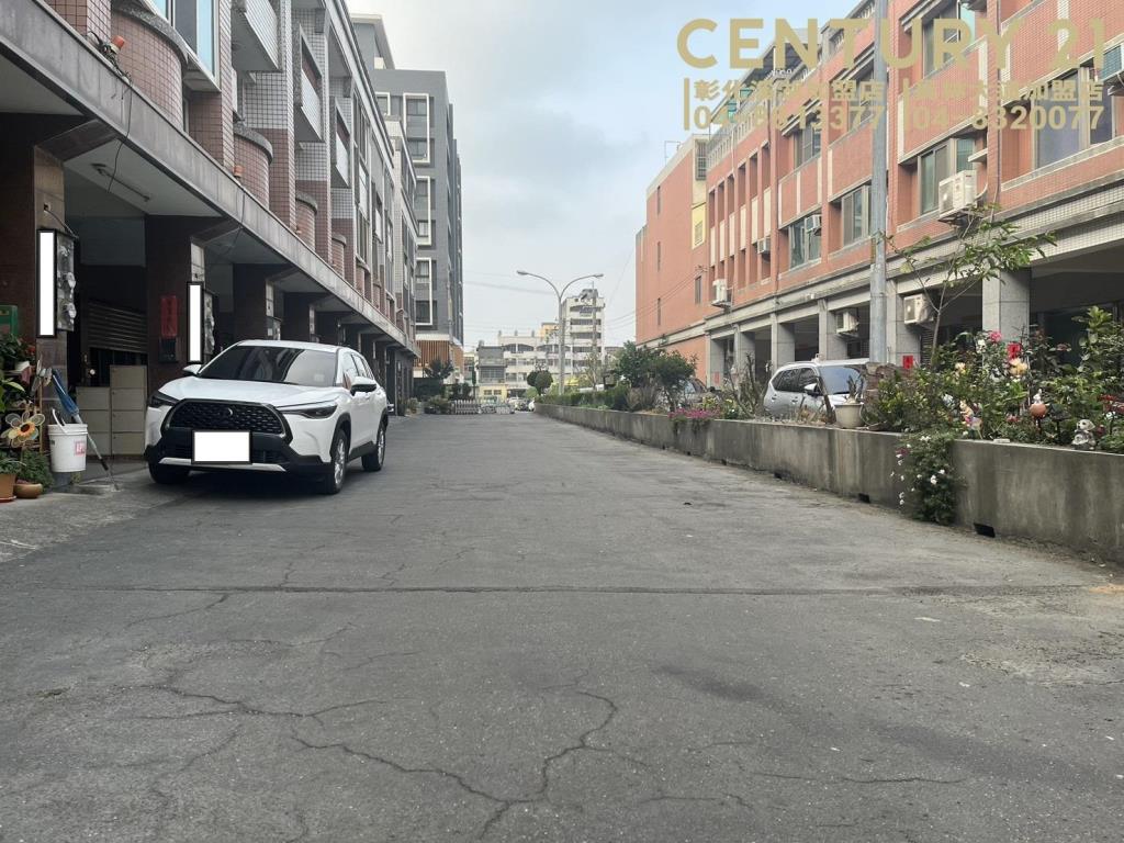 二林多車位四樓透天