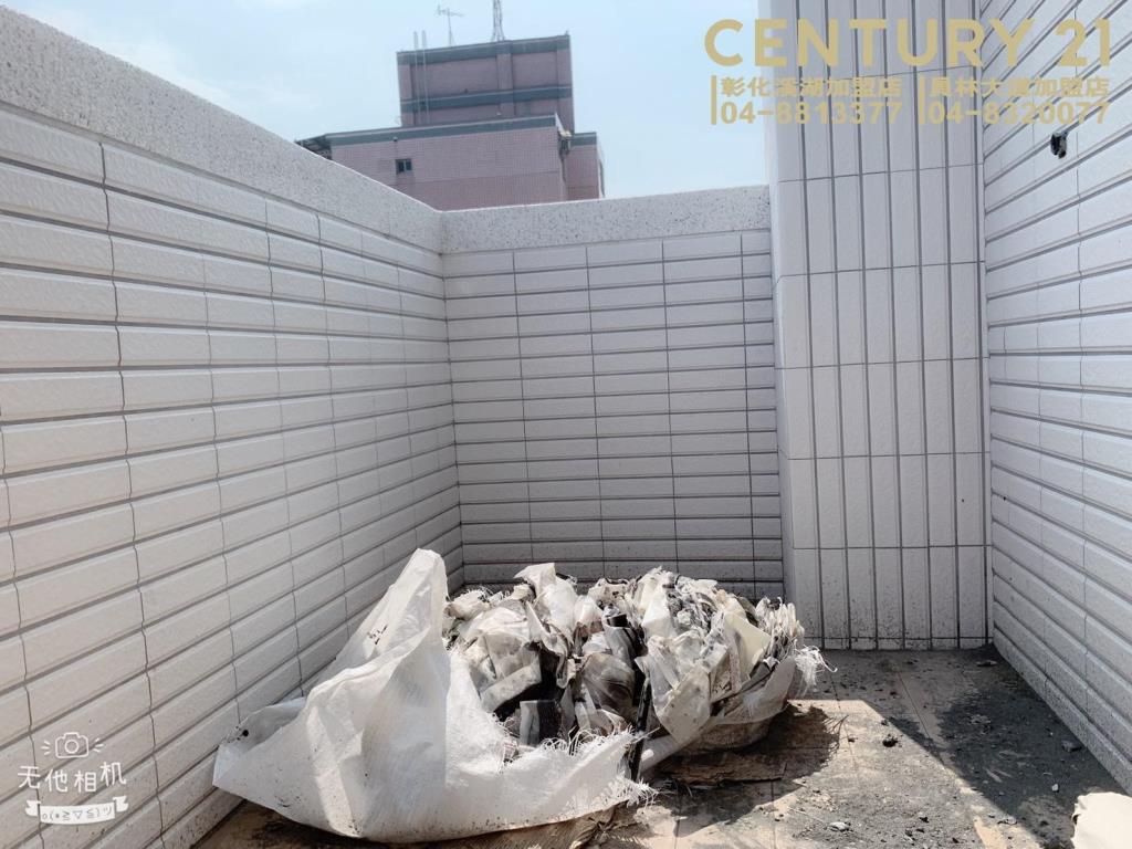 溪湖大公路旁電梯豪墅