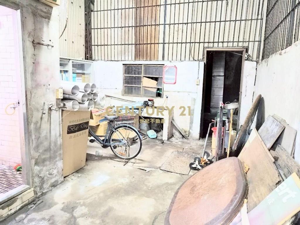 草屯房屋-草屯正芬草路店面(二)