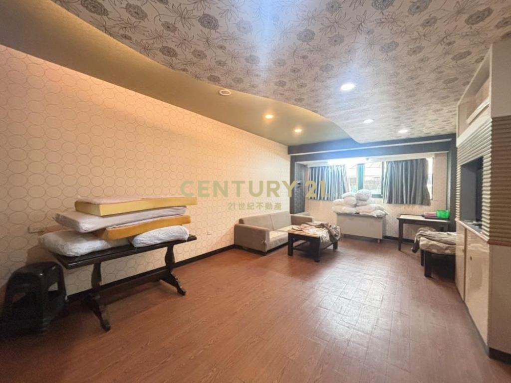 台中房屋-霧峰市中心套房5樓整層(租)