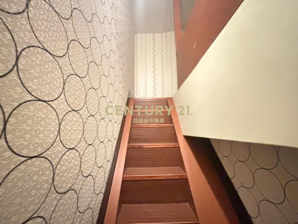 台中房屋-霧峰市中心套房5樓整層(租)