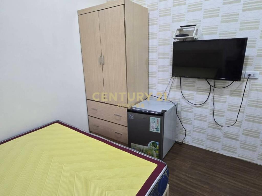 台中房屋-霧峰自強路12間套房美透天