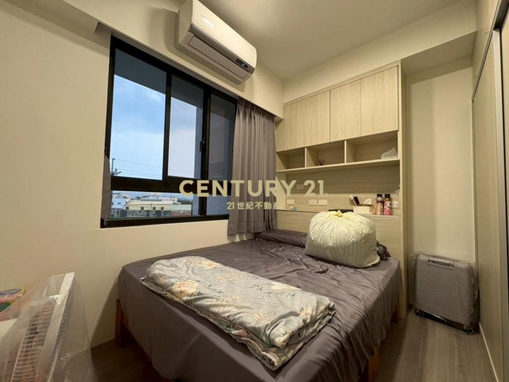 彰化房屋-薪世代三房平車華廈