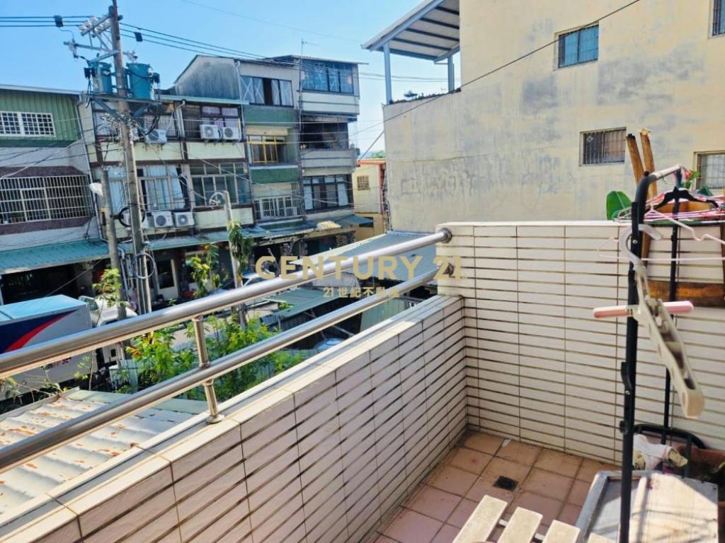 南投房屋-23年中興新村103坪別墅