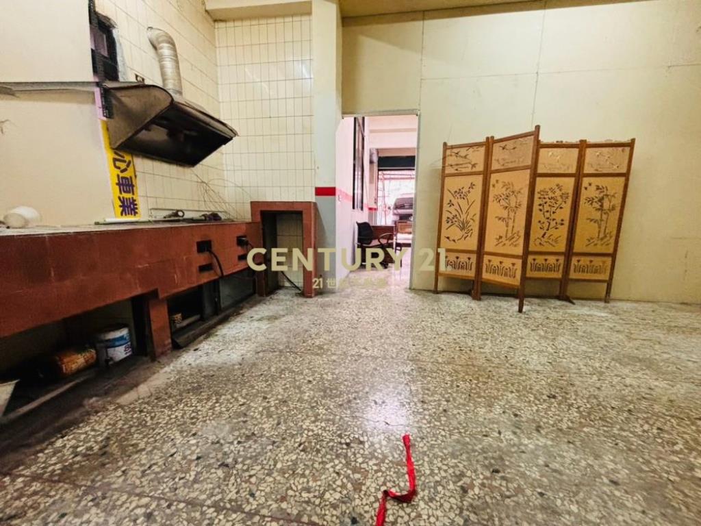 台中房屋-烏日溪南大地坪角店住