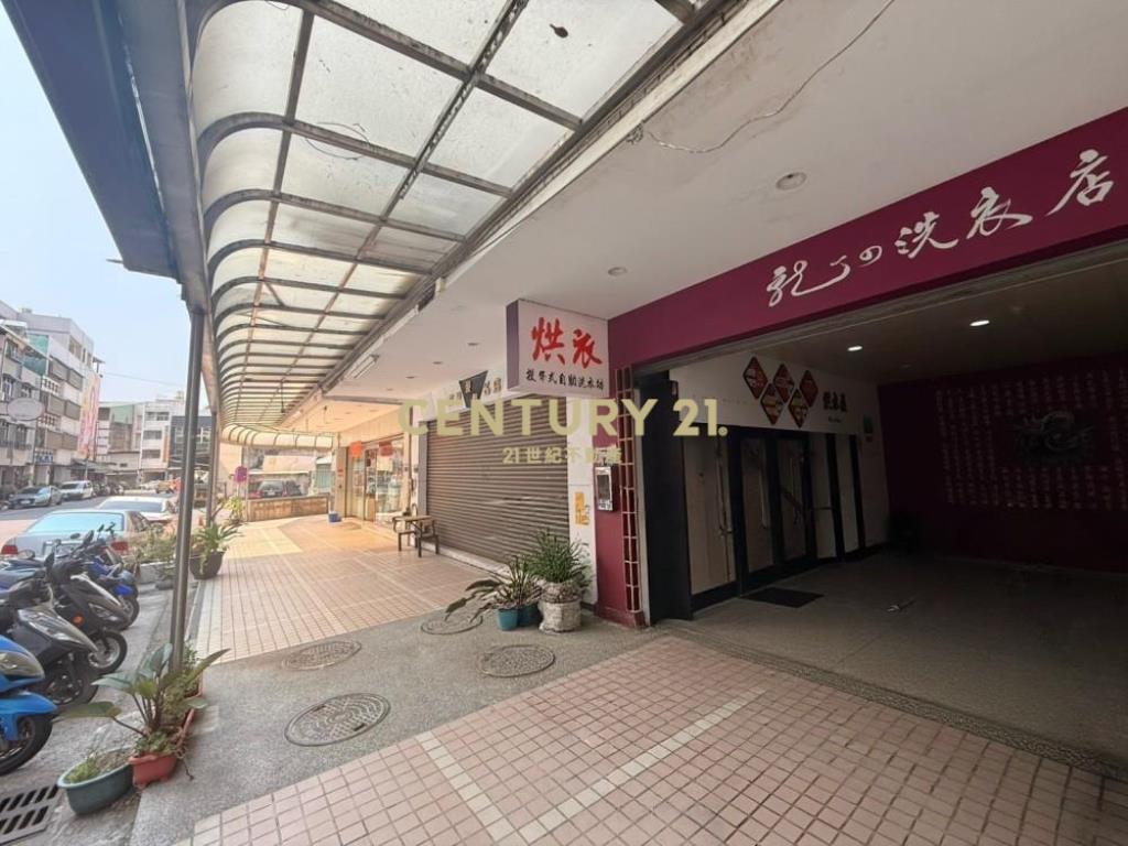 台中房屋-太子世界1-3樓大面寬樓店