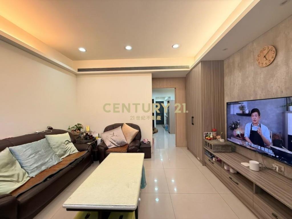 草屯房屋-9年屋碧洲世家五房美別墅